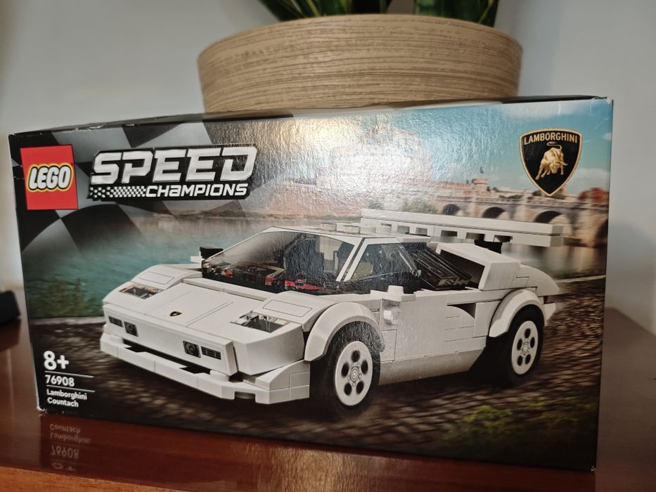 Lego Lamborghini countach 76908