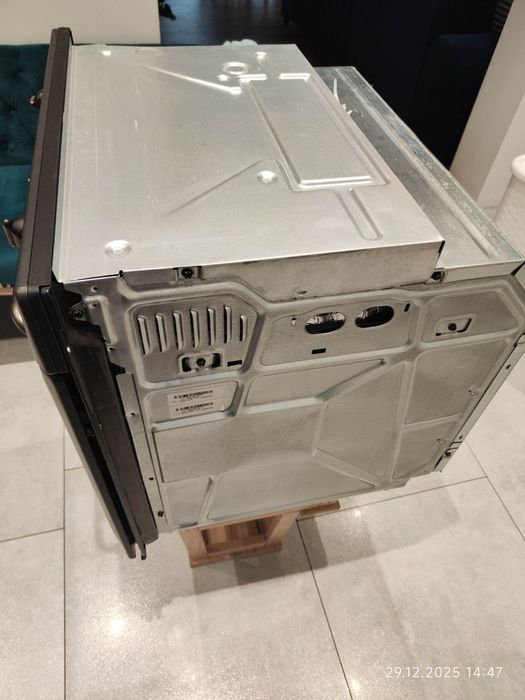 Piekarnik do zabudowy Retro Whirlpool