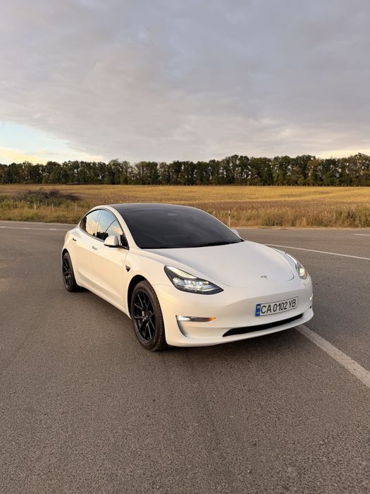 Tesla Model 3 Long Range 82.5 AWD