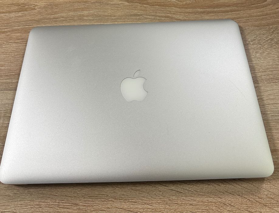 Apple MacBook Air "13 8/128 (A1466)