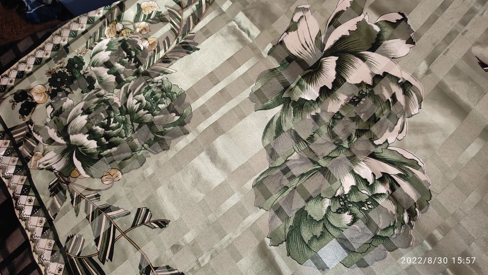 Платки шёлковые, красивые