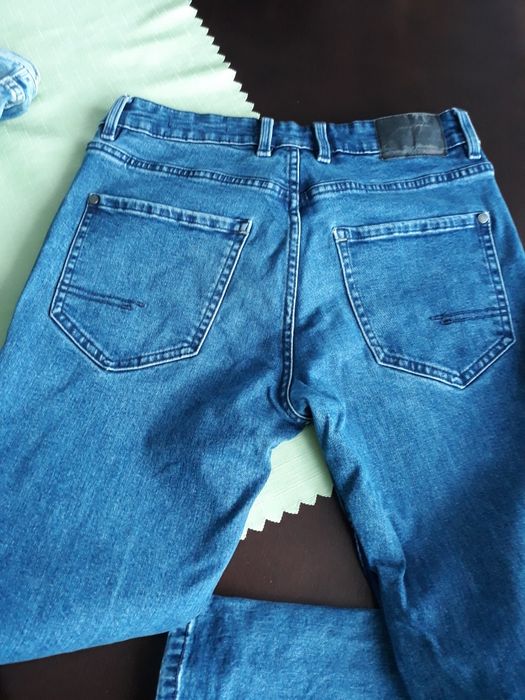 Spodnie,  męskie jeansy Reserved denim lab roz. 28