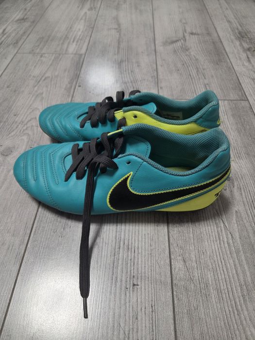 Футбольні бутси Nike Tiempо 42 |