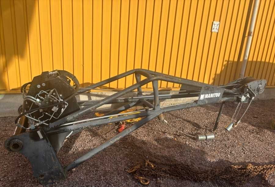 Ładowarka teleskopowa MANITOU MRT 2550 + Privilege