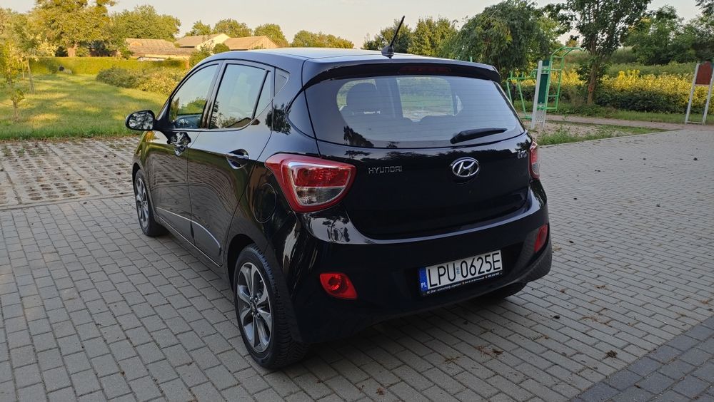 Hyundai i10 2014 1.0 FIFA World Cup Edition