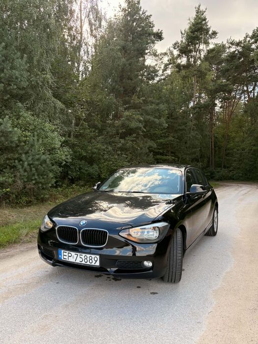 BMW seria 1 manual 114i  4 drzwi
