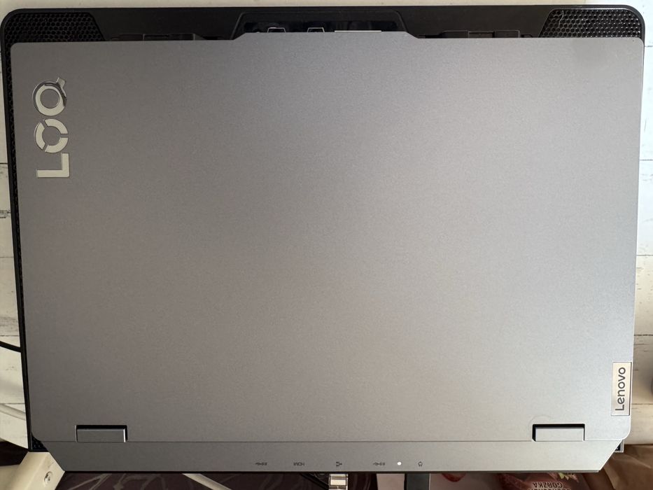 Laptop gamingowy Lenovo LOQ15