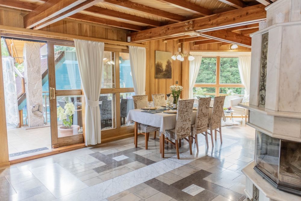 Promocja  Dom Basen Jaccuzi Sauna Bilard Grota w górach  wynajem