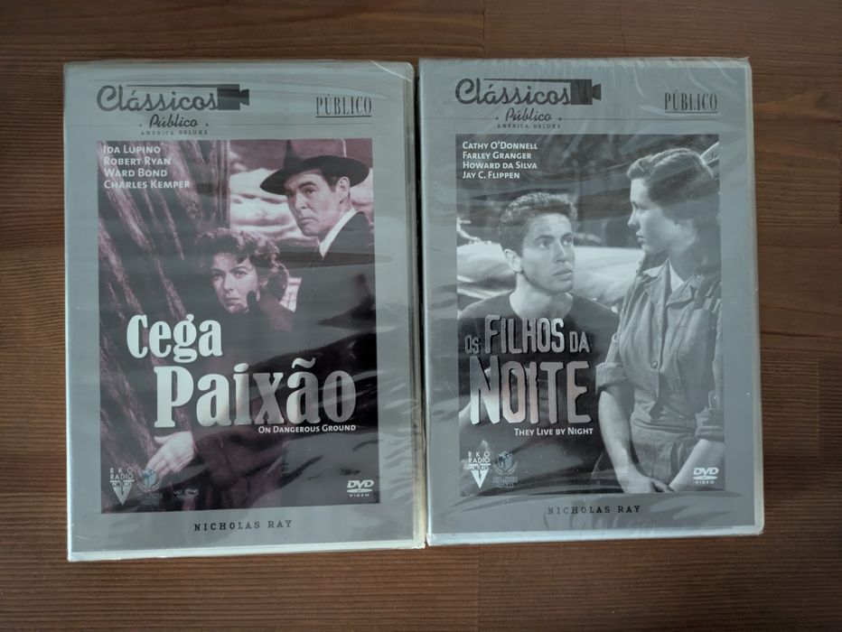 Coleção DVDs NOVOS e SELADOS (Vários 10) América Deluxe - Clássicos Publico.