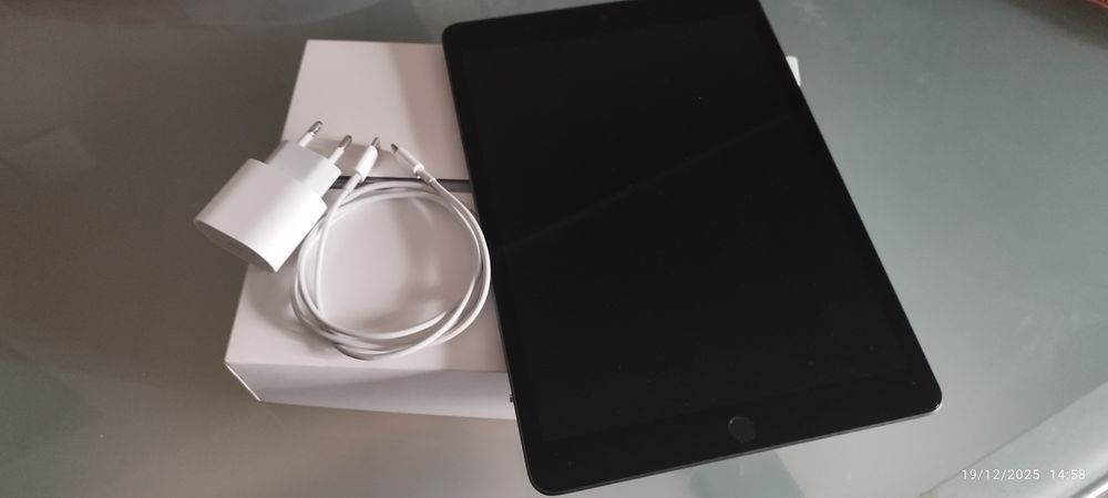 Apple ano 2021 como novo