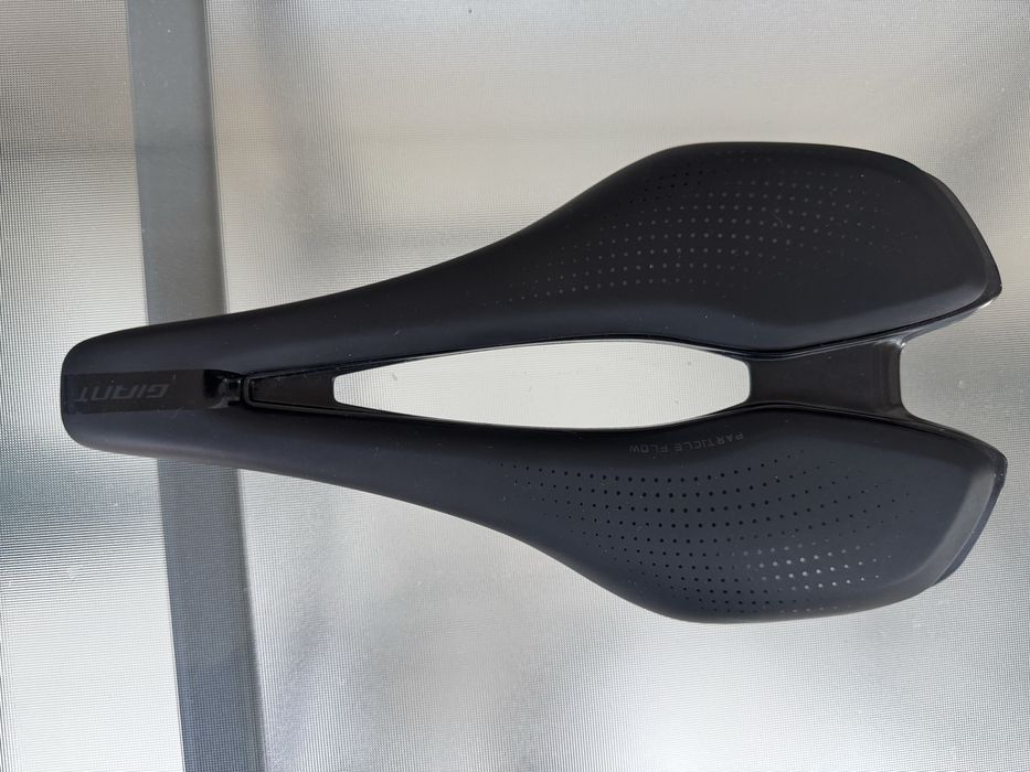 Selim GIANT retirado de bike nova