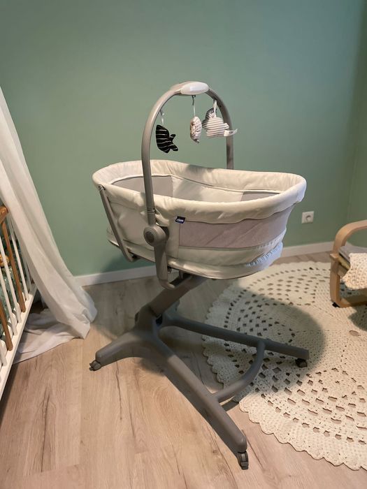 CHICCO BABY HUG 4 EM 1 AIR berço e cadeira de alimentação