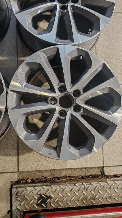 Диск колесный на Honda Accord R18 разболтовка 5*114.3