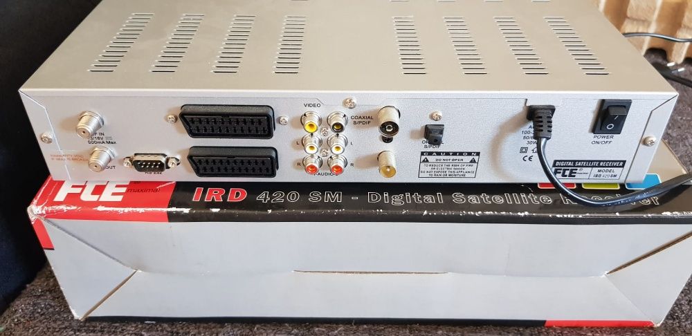 Digital Satellite Receiver443589129657405443