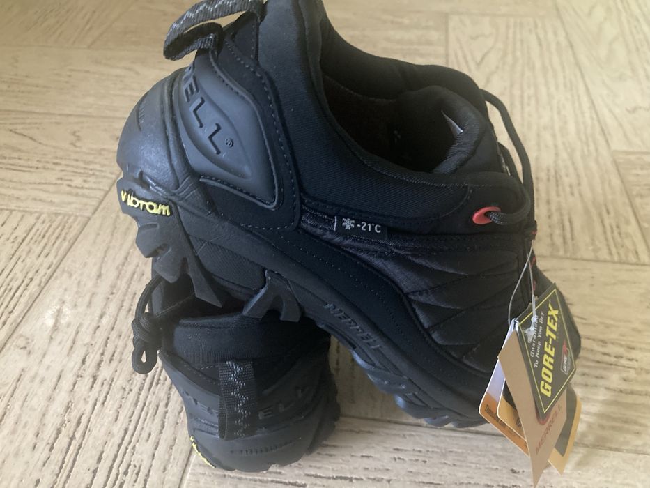 термокроссовки Merrell