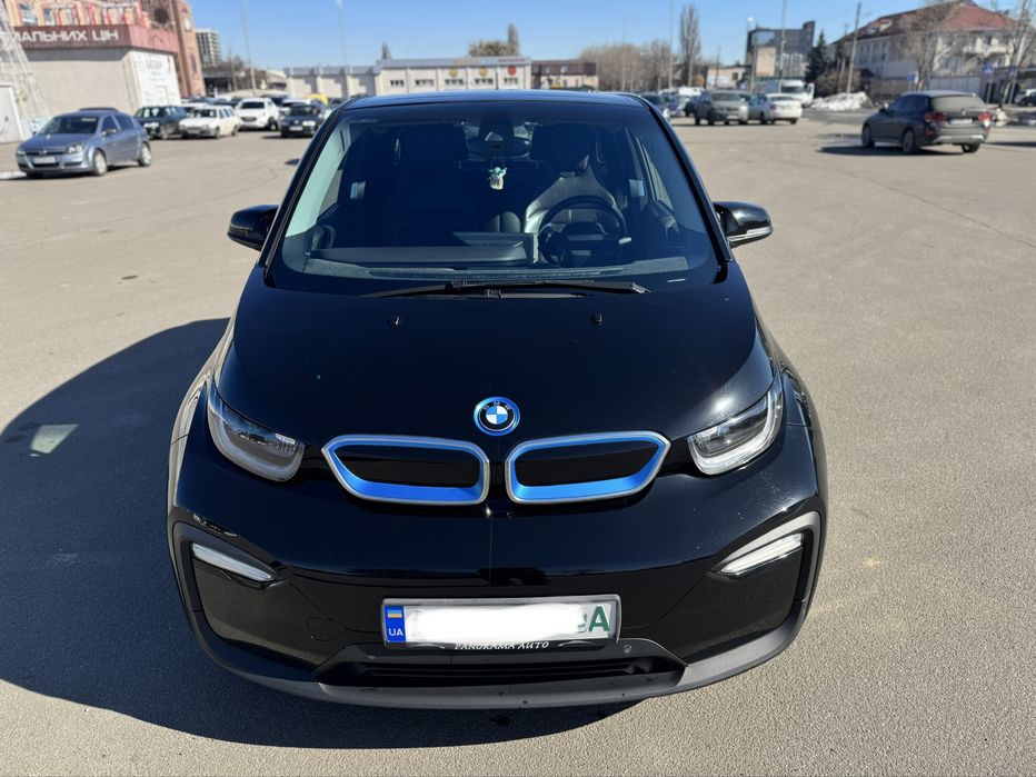 BMW i3 (2018)(33,2kWh)