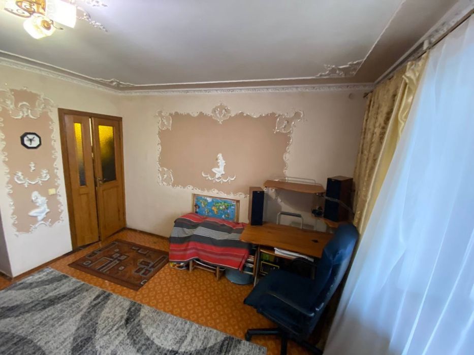 Квартира с кап ремонтом недалеко от центра