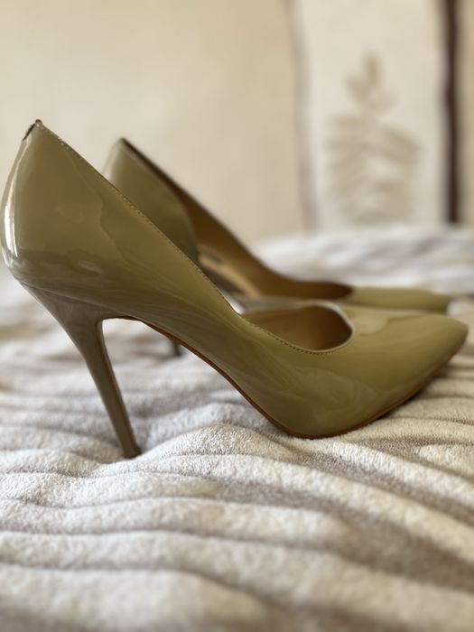 Шкіряні туфлі