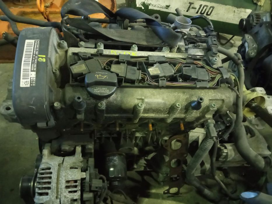 Motor Volkswagen Golf V 1.4i REF: BCA