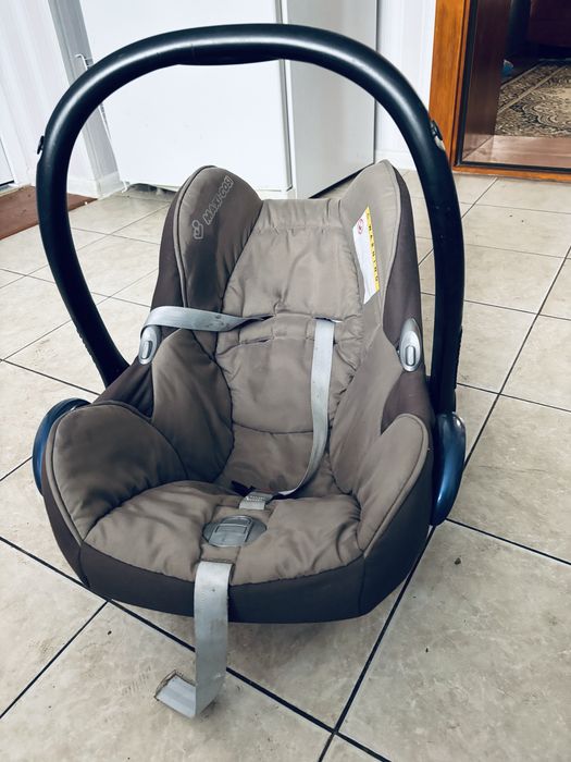 Автокресло maxi-cosi