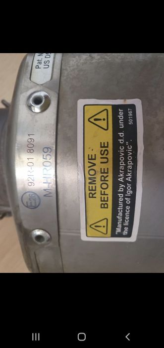 Akrapovic ponteira origem