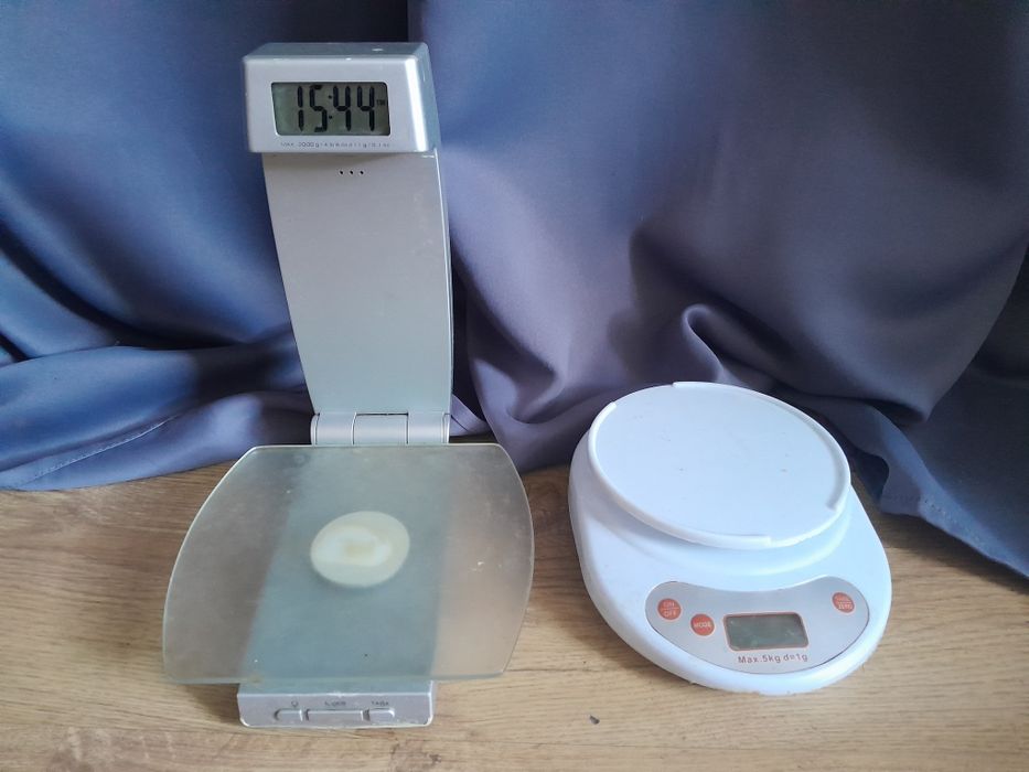 waga, zegar,waga kuchenna