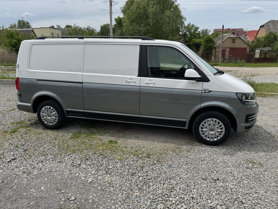 Volkswagen Transporter T-6