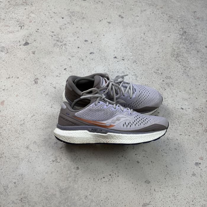 Кросівки Saucony Triumph 18 S10595-35 Оригінал Для бігу