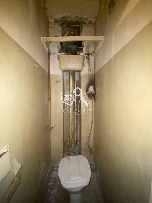 Продаж 3-кімнатної квартири на Соцмісті