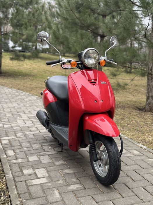 Ретро скутер,мопед Honda Today Контейнер