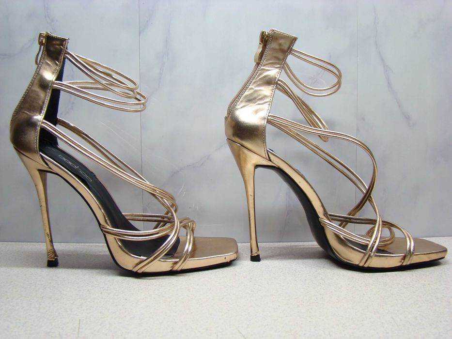 Boohoo szpilki sandałki złote r40 seksowne buty na wysokim obcasie