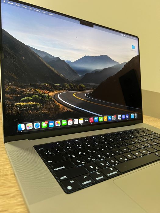 Apple MacBook Pro 16" M2 Pro, 2023