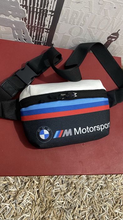 Сумка поясная бананка BMW