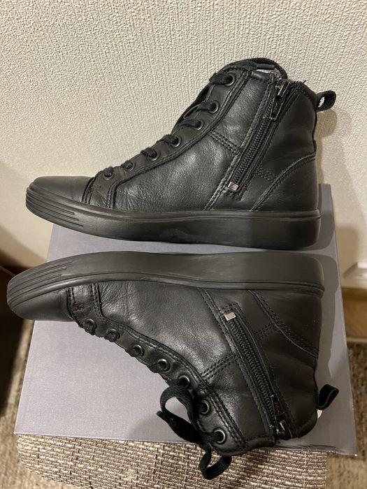 Шкіряні черевики Ecco 34 / демісезонні черевики ecco / кеди Ecco