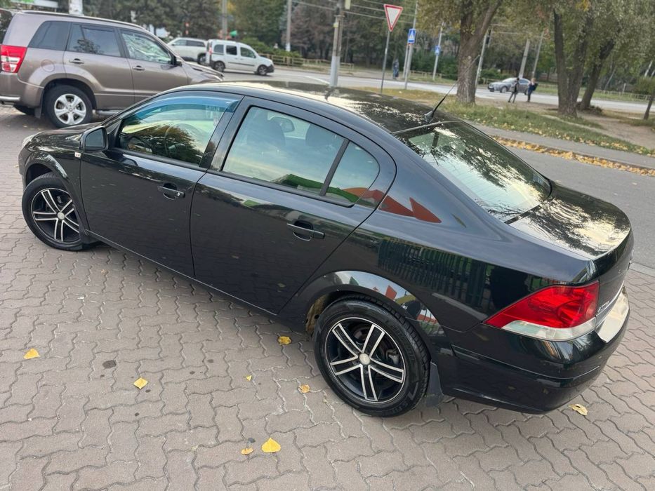 Opel Astra (без першого внеску)Твоє Авто Кривий Ріг