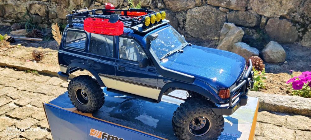 FMS FCX10 LC80 Pro V2 – Estado perfeito