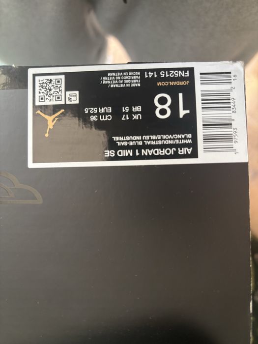 Air Jordan 1 MID