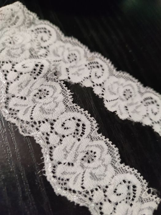 Мереживо стрейчеве " Сердечка", " Троянди"