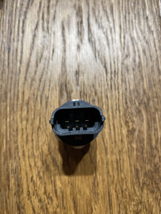 ENGITECH Czujnik ciśnienia paliwa ENT260047