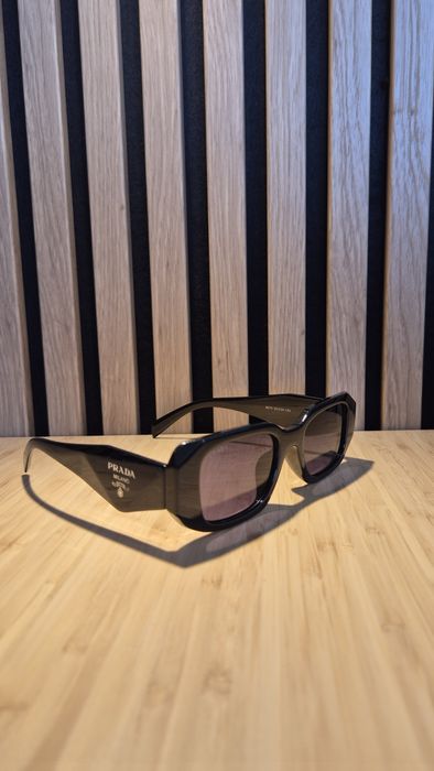 Okulary prada czarne
