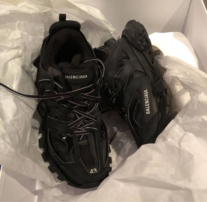 Balenciaga Track