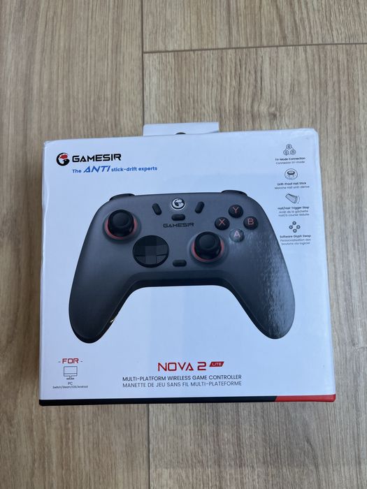GameSir Nova Lite 2 Pad Bezprzewodowy + Stacja Ładująca