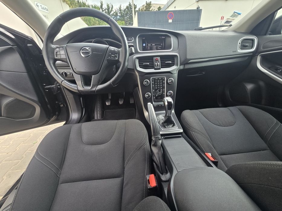 Volvo V40 D2 2.0D