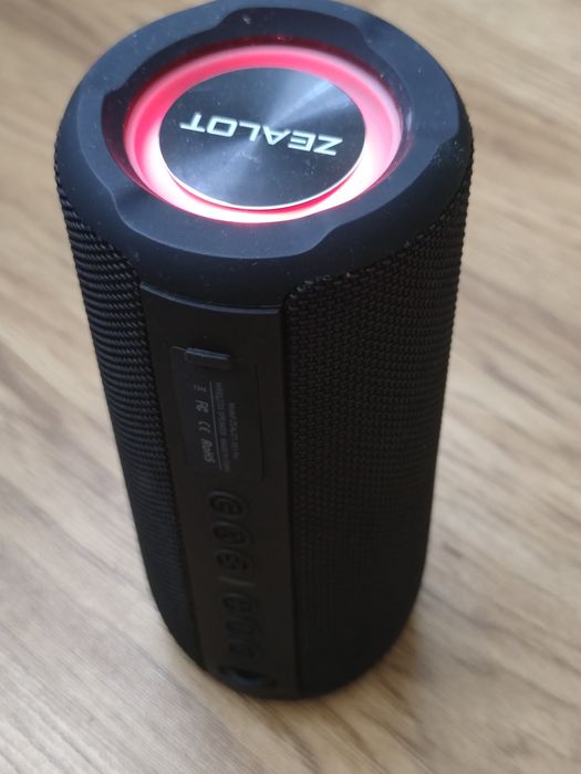 СУПЕРБАСС! Bluetooth колонка Zealot S51pro 8000ma 40 Watt. jbl