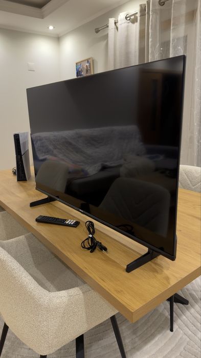 Smart TV HISENSE (estado novo)