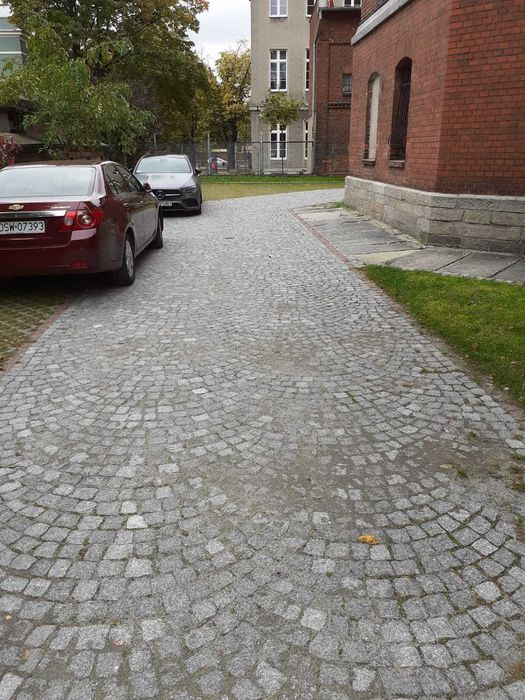 Układanie kostki, brukarstwo