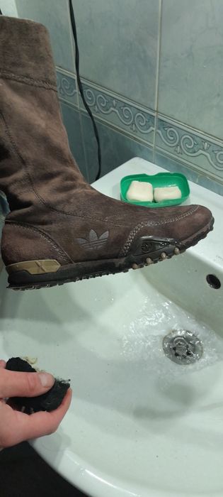 Сапоги adidas жіночі