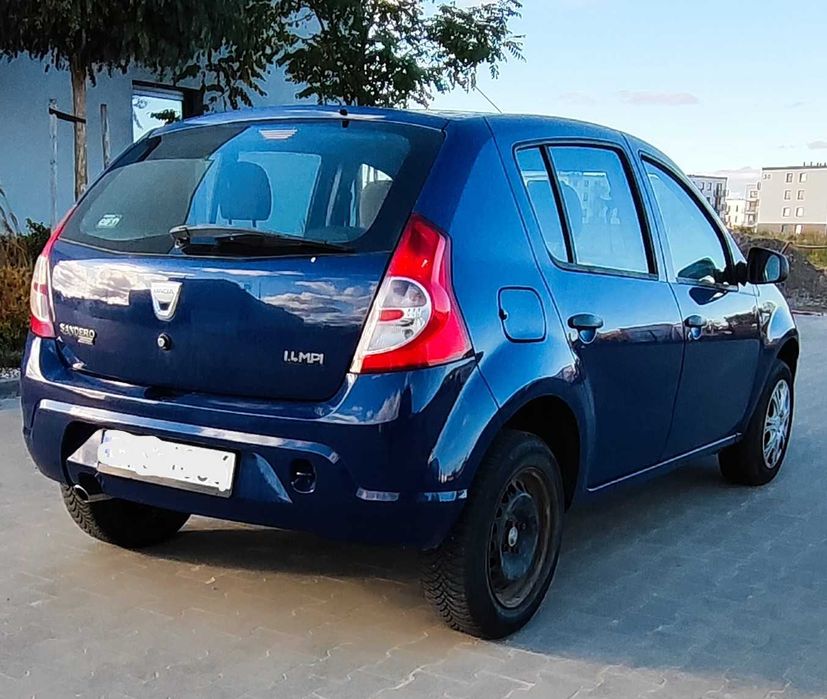 Sprzedam samochód osobowy Dacia Sandero