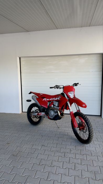 GasGas EC 250F de 2026 apenas 4h nova