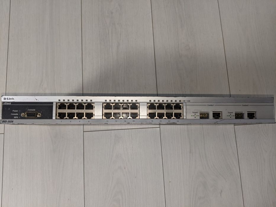 Керований комутатор D-Link DES-3526